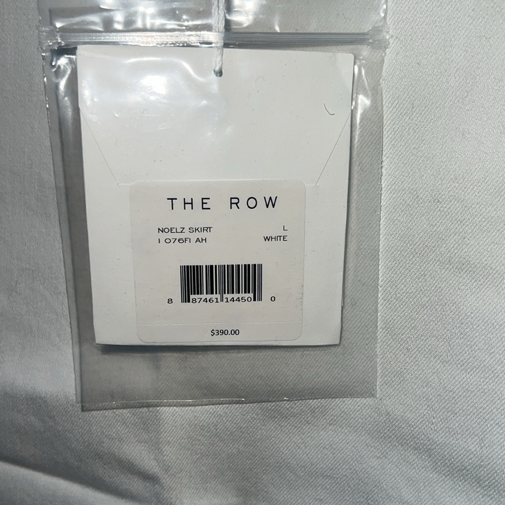 The Row NWT Noel’s Skirt in White. Size Large. Original $390 - Picture 2 of 6